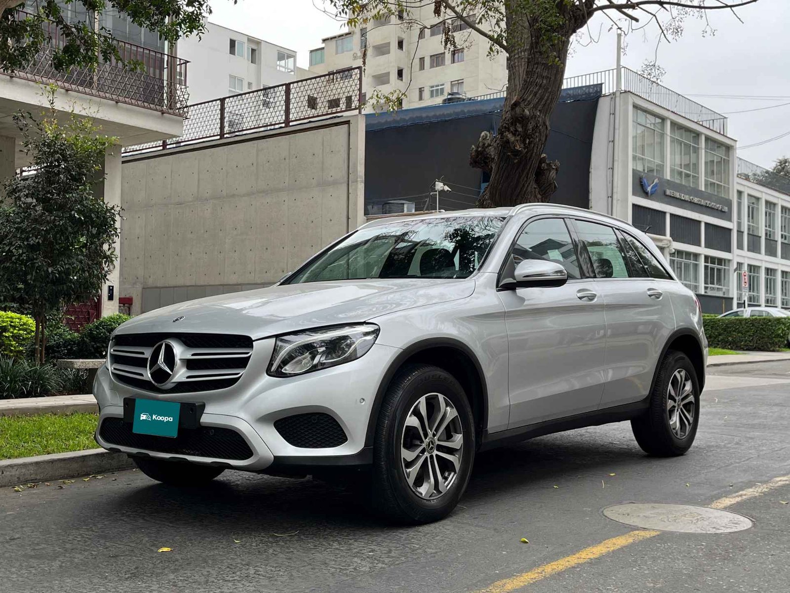 Mercedes Benz null